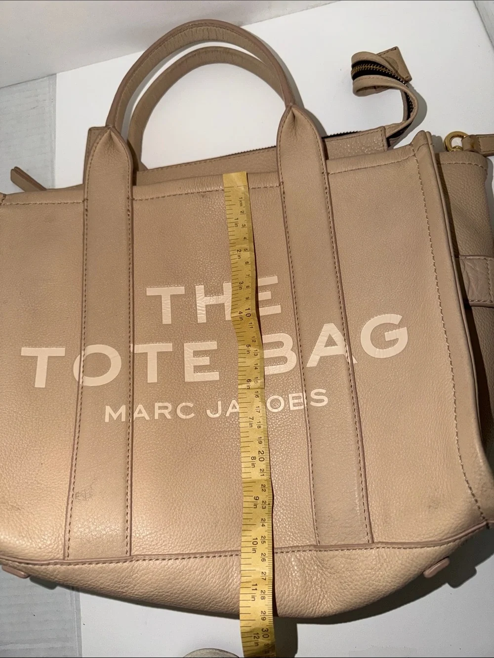 Marc Jacobs Beige Leather The Tote Bag